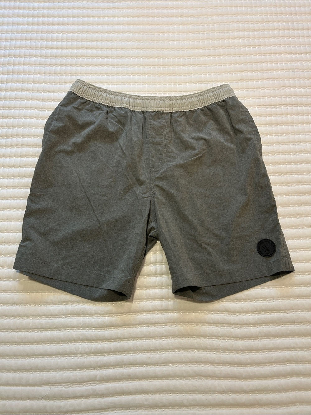 chubbies Grey men’s large Elastic-Waist Athletic Shorts